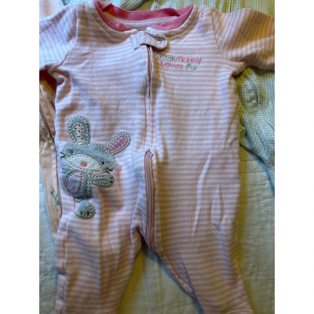 Baby Girl‎ Footed Pajamas Sleepers Bundle of 3 Bunny Floral Infant Clothes - Picture 3 of 8
